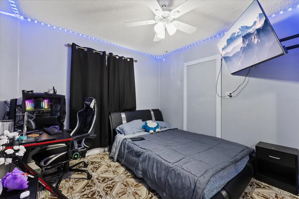 3322 W Kathleen Street Tampa FL 33607