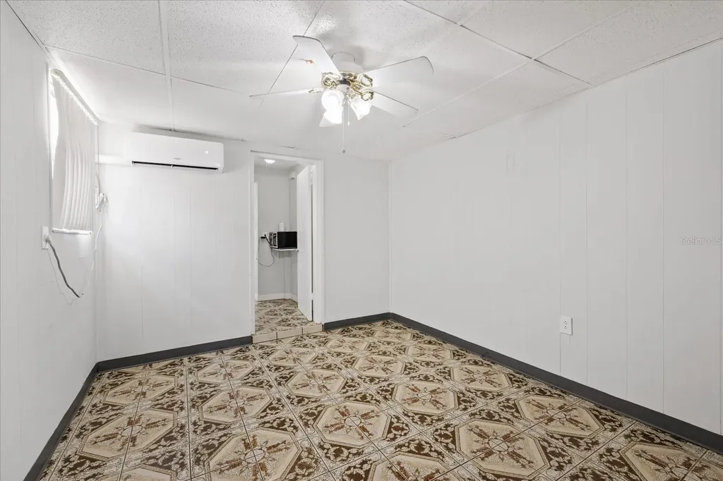 3322 W Kathleen Street Tampa FL 33607