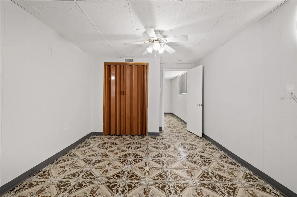 3322 W Kathleen Street Tampa FL 33607