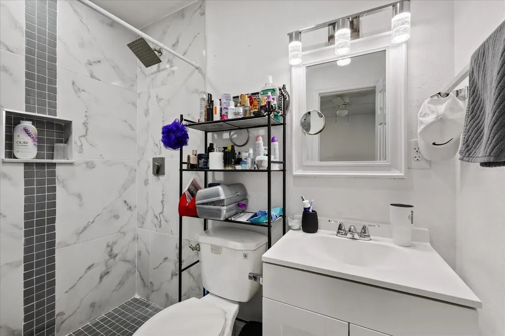 3322 W Kathleen Street Tampa FL 33607