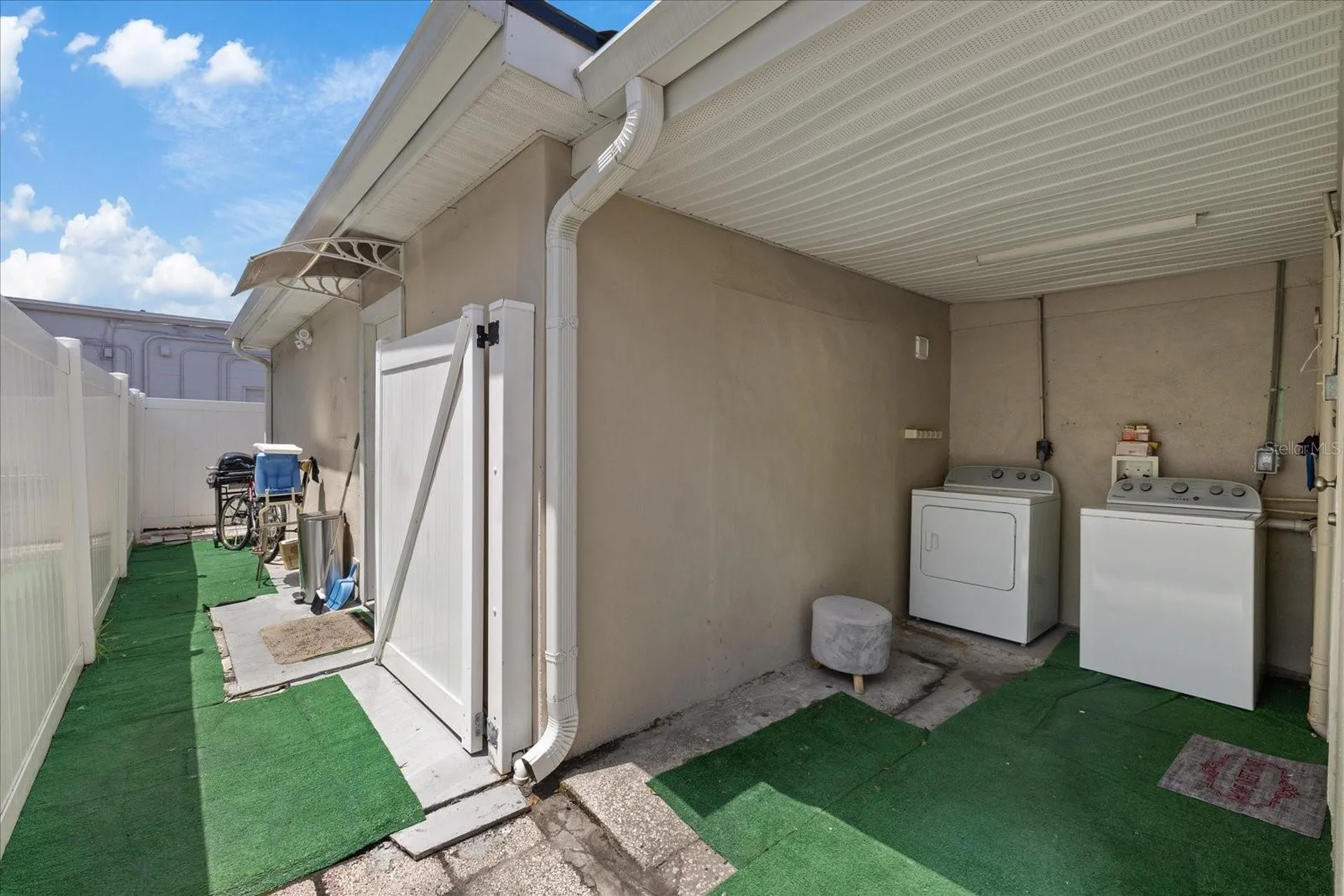 3322 W Kathleen Street Tampa FL 33607