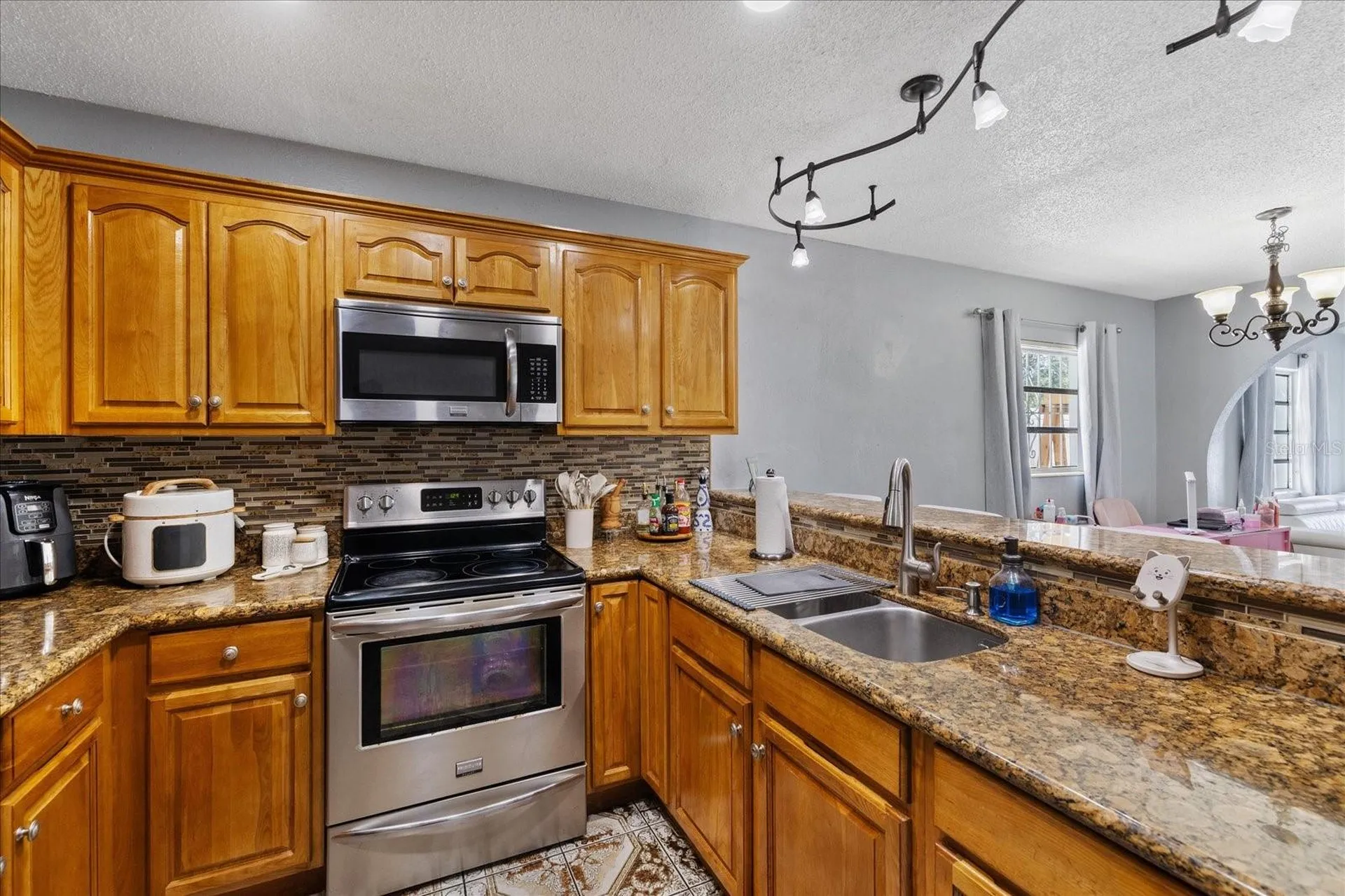 3322 W Kathleen Street Tampa FL 33607