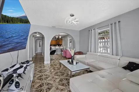 3322 W Kathleen Street Tampa FL 33607