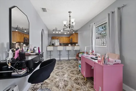 3322 W Kathleen Street Tampa FL 33607