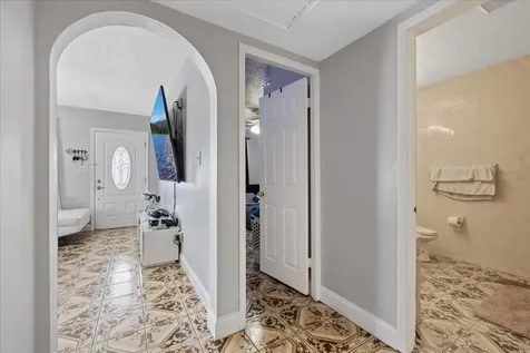 3322 W Kathleen Street Tampa FL 33607