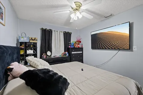 3322 W Kathleen Street Tampa FL 33607