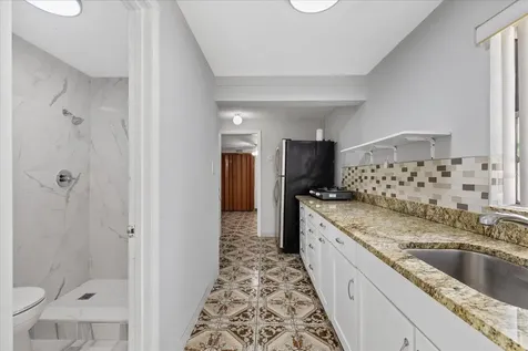 3322 W Kathleen Street Tampa FL 33607
