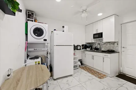 3322 W Kathleen Street Tampa FL 33607