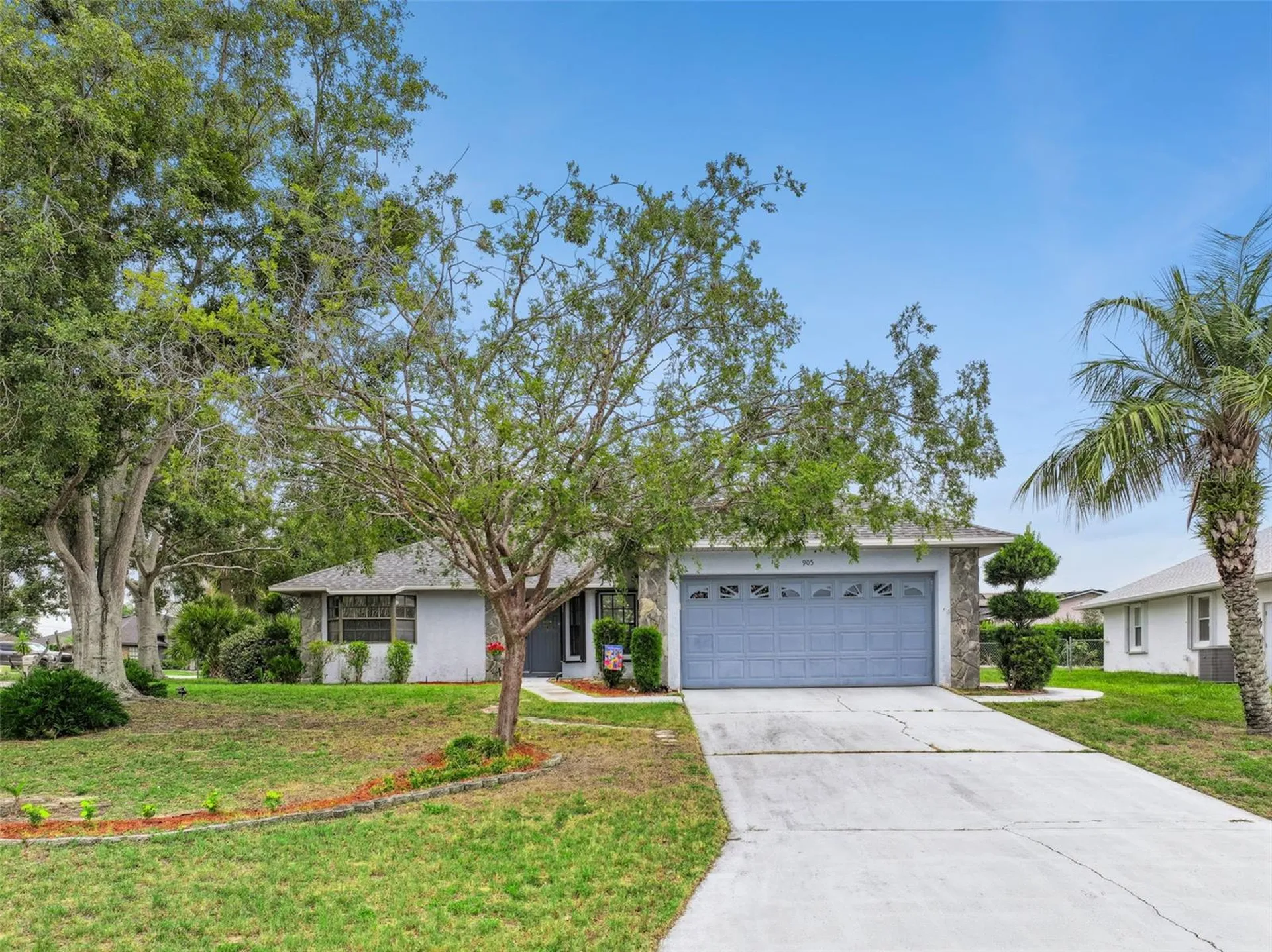 905 Devonshire Way Lake Wales FL 33853