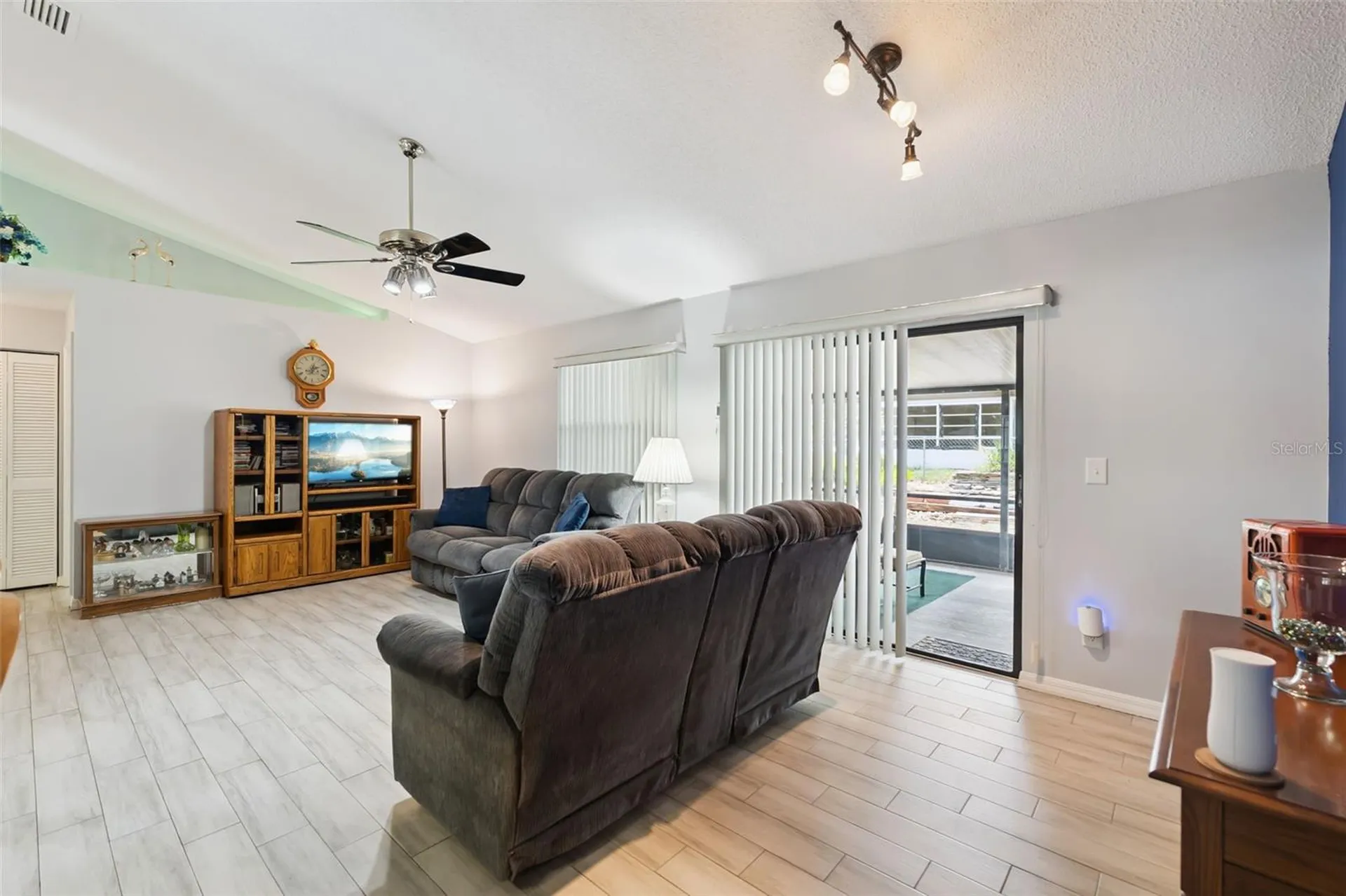 905 Devonshire Way Lake Wales FL 33853