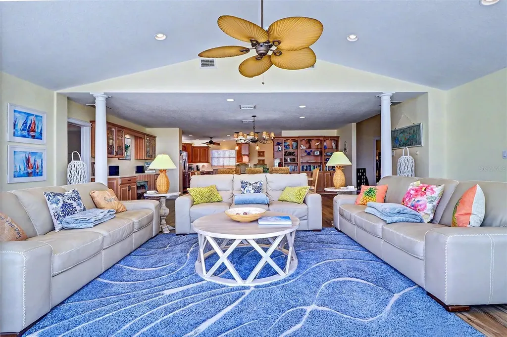 495 Harbor Drive S Indian Rocks Beach FL 33785