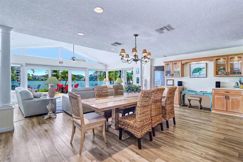 495 Harbor Drive S Indian Rocks Beach FL 33785