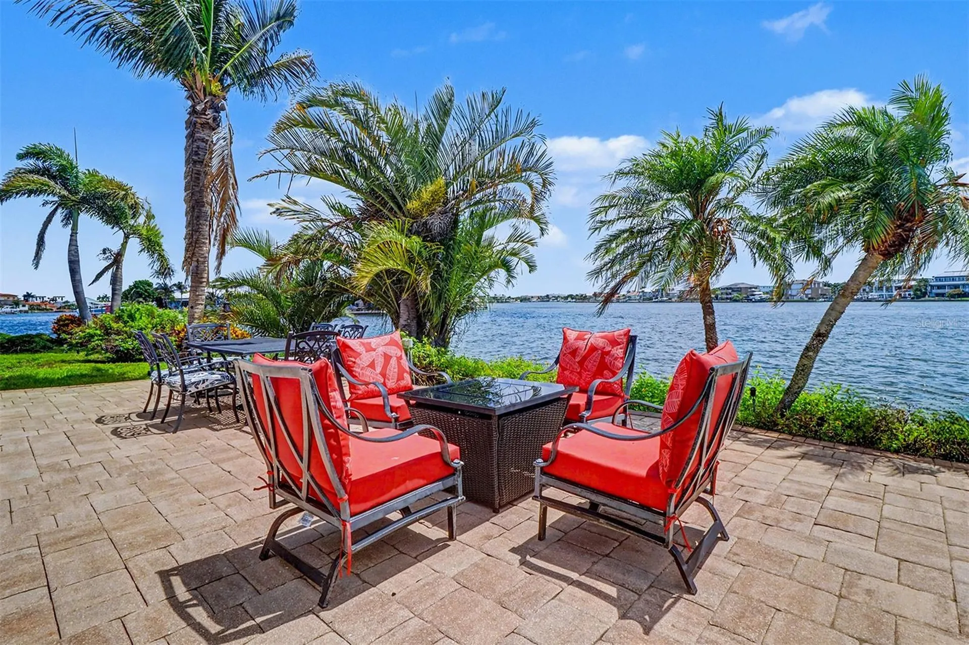 495 Harbor Drive S Indian Rocks Beach FL 33785