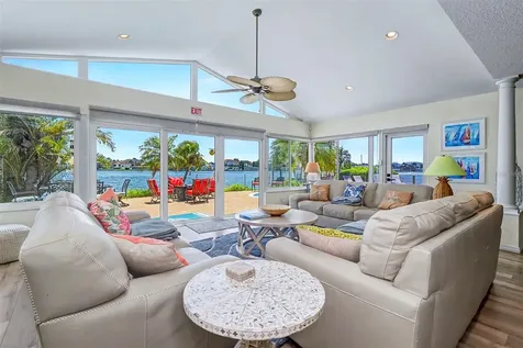 495 Harbor Drive S Indian Rocks Beach FL 33785