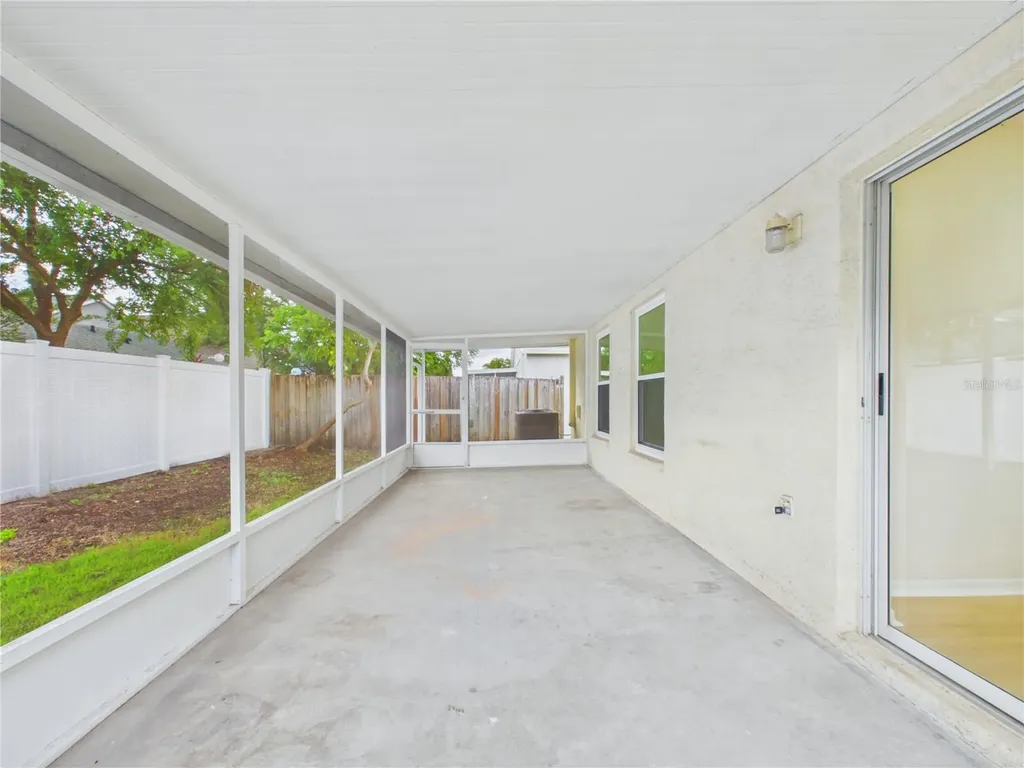 2472 Sagemont Drive Brandon FL 33511