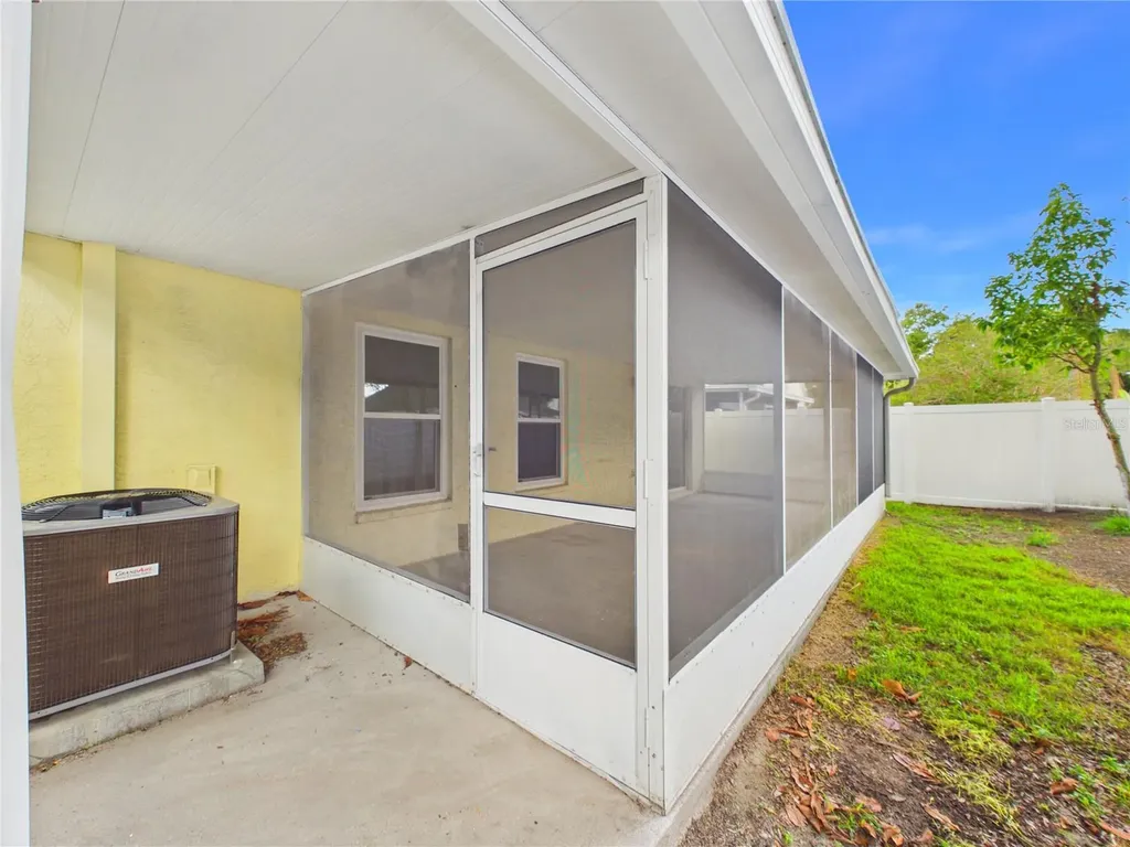 2472 Sagemont Drive Brandon FL 33511