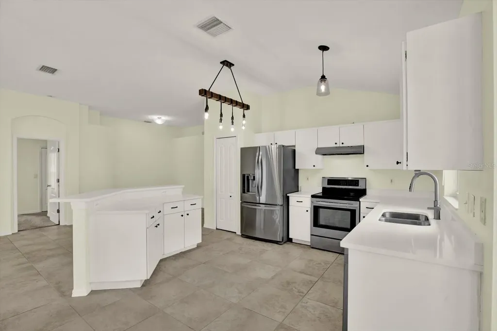 805 Straw Lake Drive Brandon FL 33510