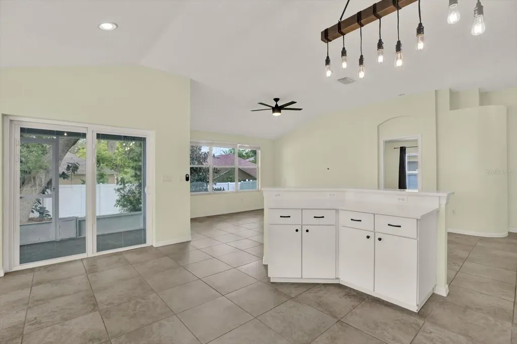 805 Straw Lake Drive Brandon FL 33510