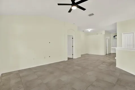 805 Straw Lake Drive Brandon FL 33510