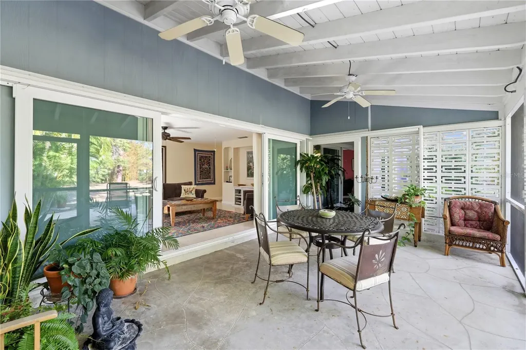 1620 Manor Road Englewood FL 34223