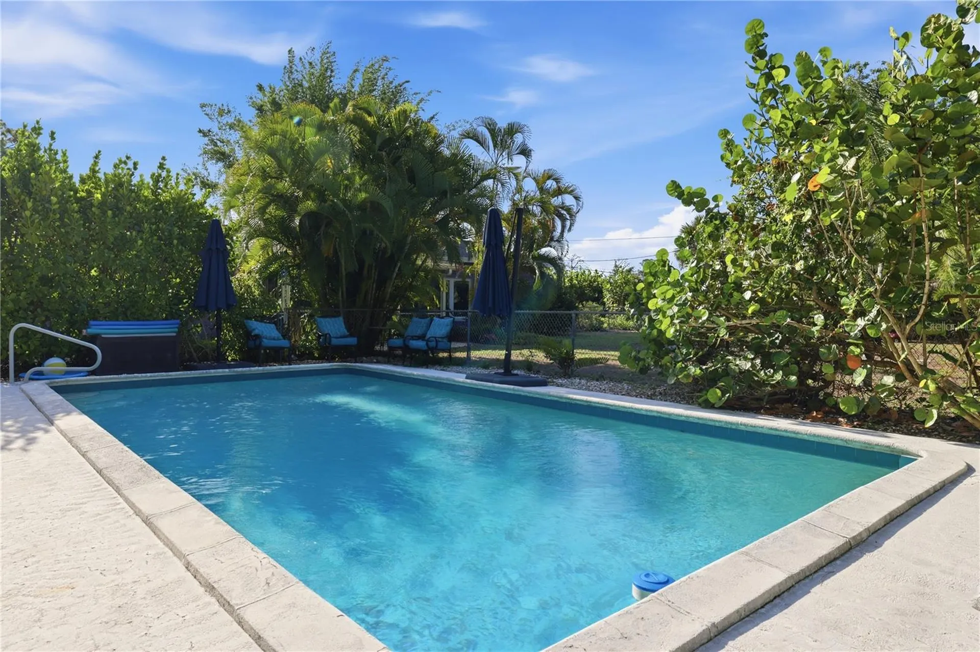1620 Manor Road Englewood FL 34223