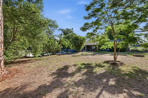 1620 Manor Road Englewood FL 34223