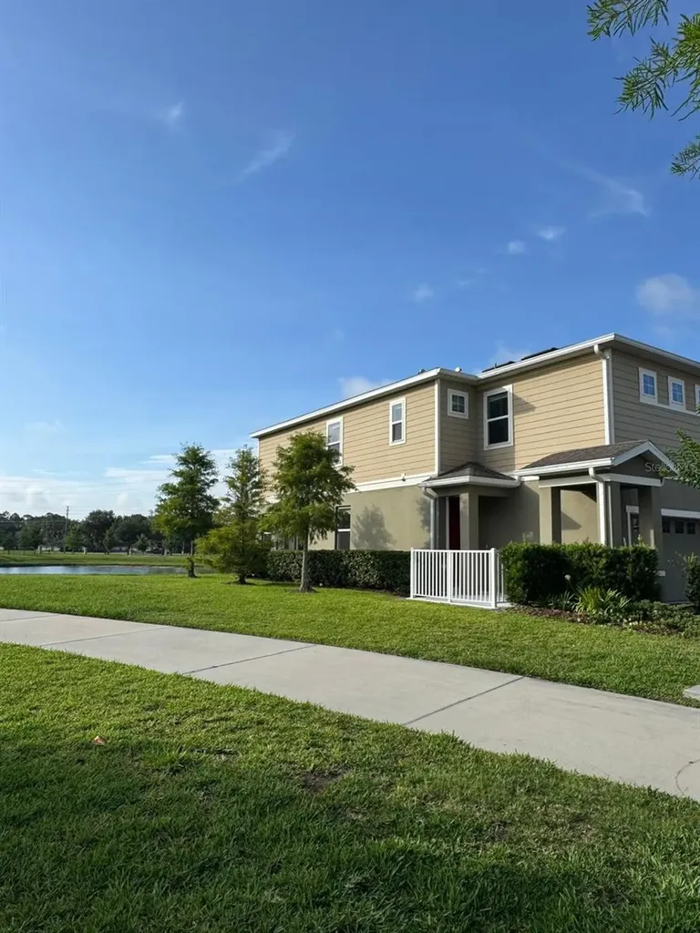 2634 Pleasant Cypress Circle Kissimmee FL 34741