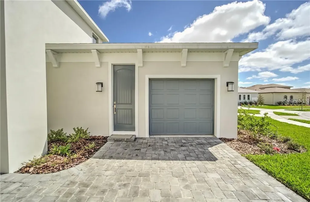 31808 Tortuga Shore Loop Wesley Chapel FL 33545