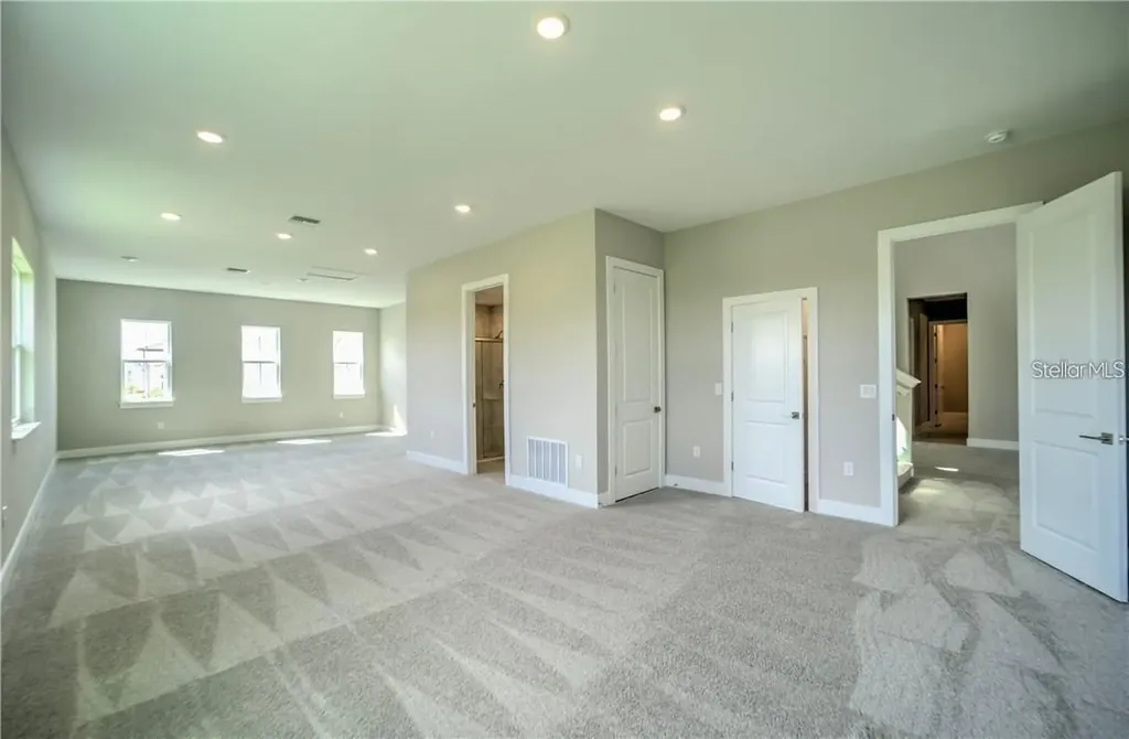 31808 Tortuga Shore Loop Wesley Chapel FL 33545