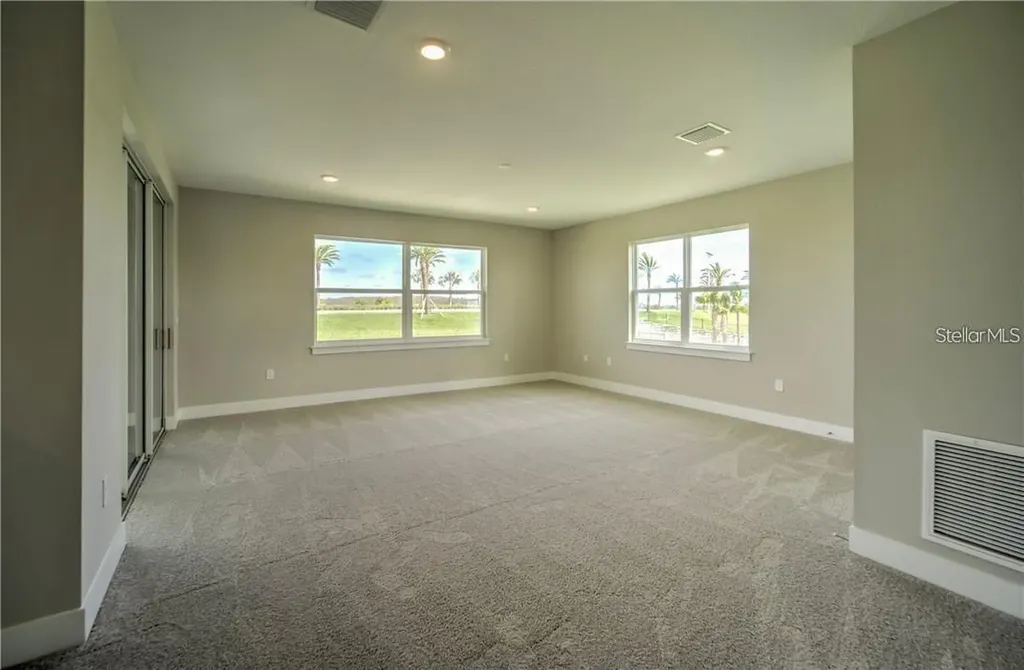 31808 Tortuga Shore Loop Wesley Chapel FL 33545