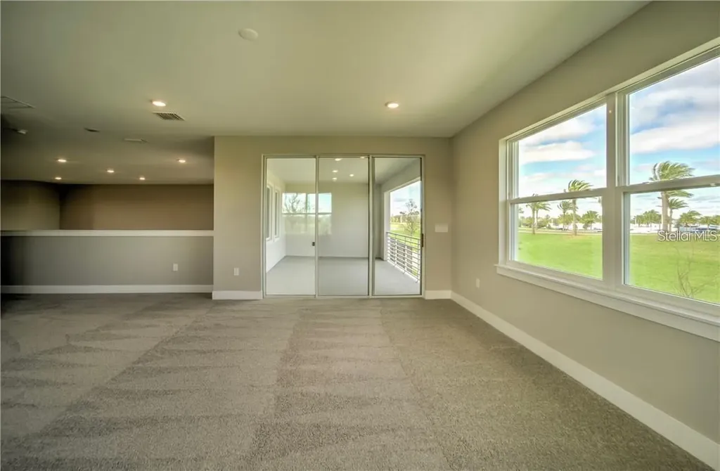 31808 Tortuga Shore Loop Wesley Chapel FL 33545