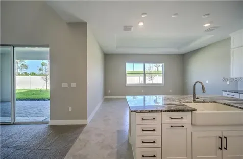 31808 Tortuga Shore Loop Wesley Chapel FL 33545