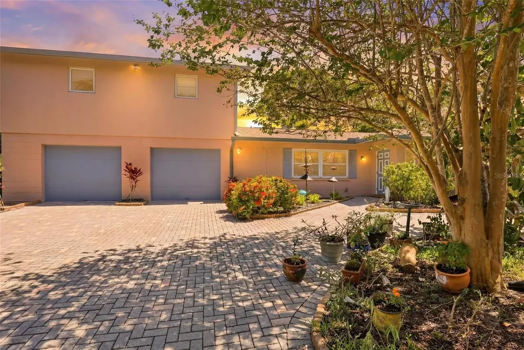 3036 Hyde Park Street Sarasota FL 34239