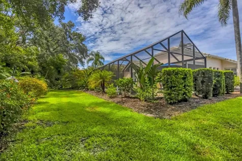 7916 Hampton Court University Park FL 34201