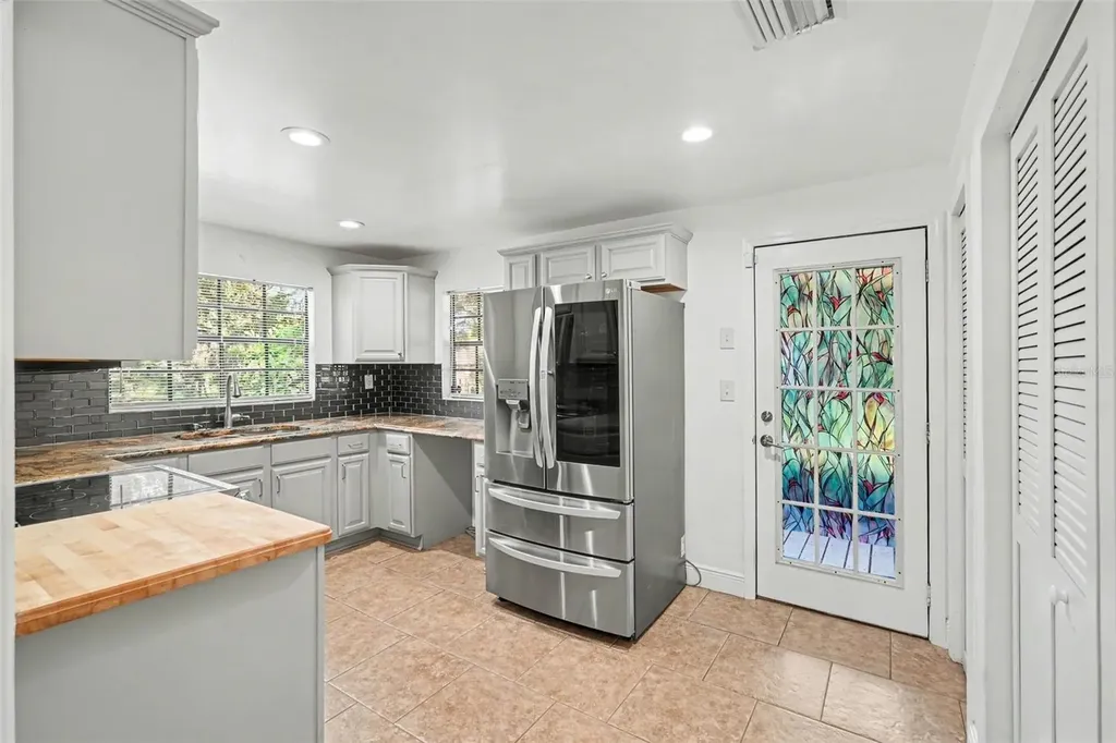 231 Duke Simms Road Brandon FL 33511