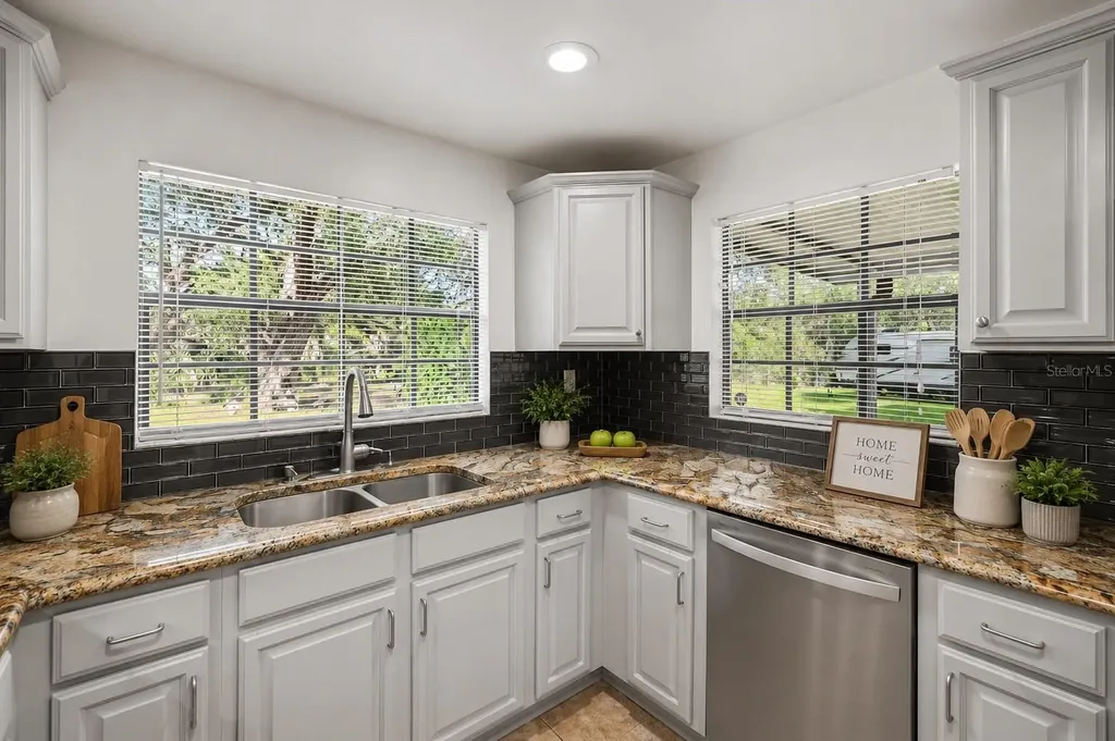 231 Duke Simms Road Brandon FL 33511