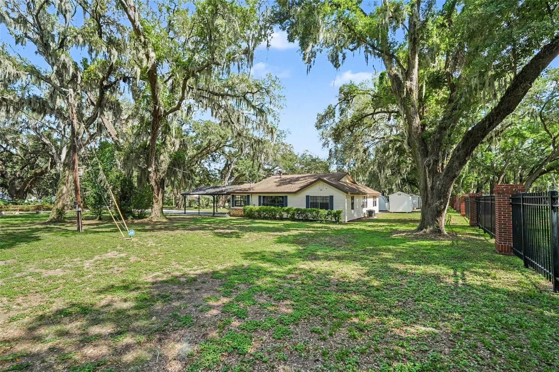 231 Duke Simms Road Brandon FL 33511
