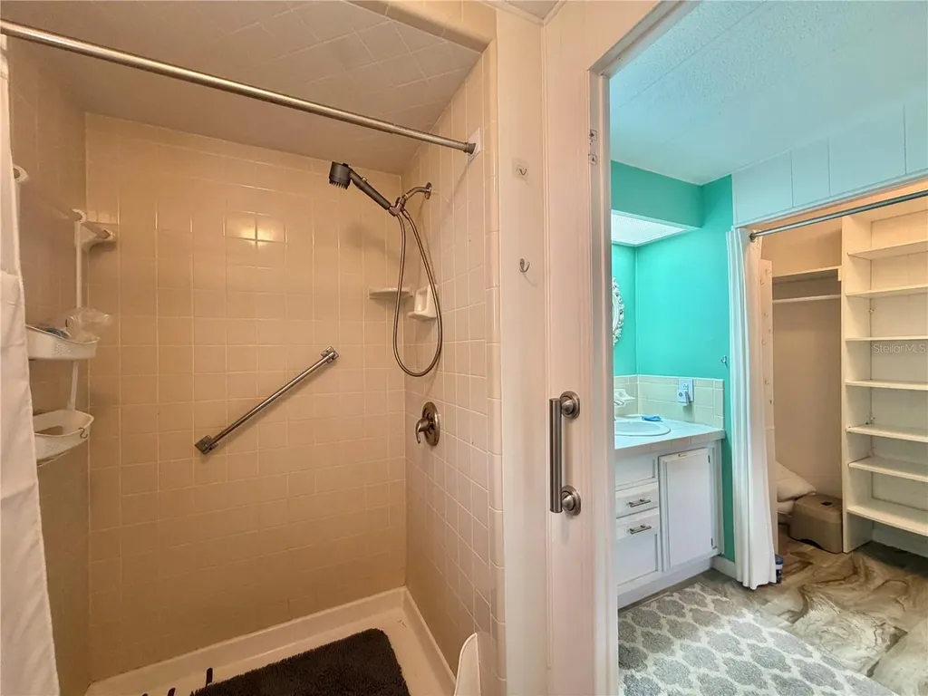 101 Tamarisk Way Leesburg FL 34748