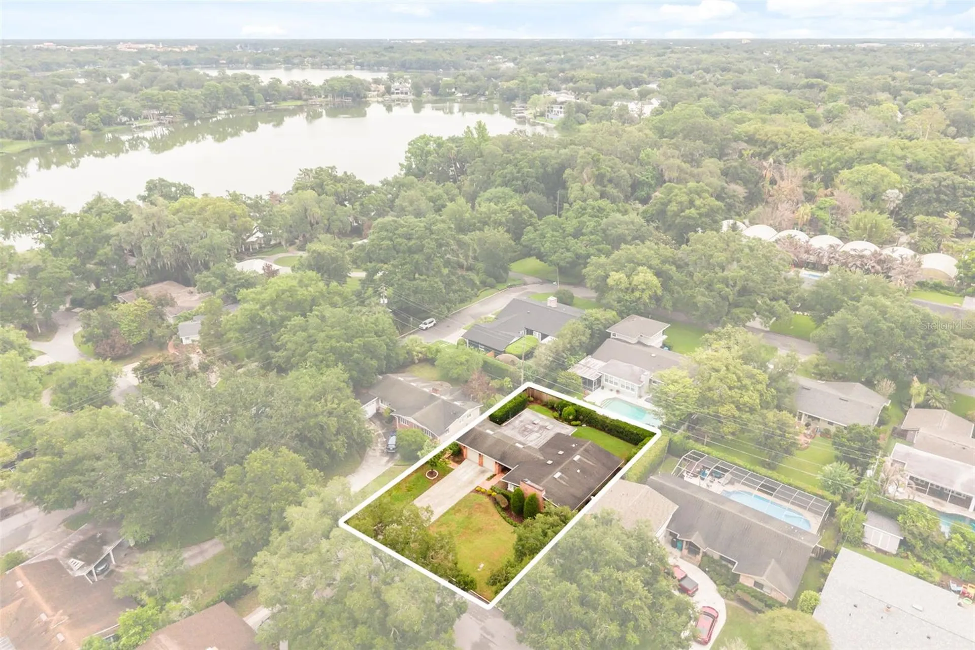 1735 Wycliff Drive Orlando FL 32803