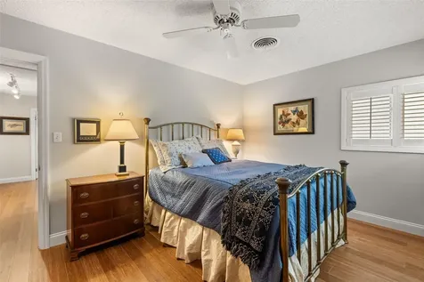 1735 Wycliff Drive Orlando FL 32803