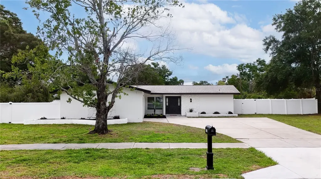 7811 47th Street N Pinellas Park FL 33781
