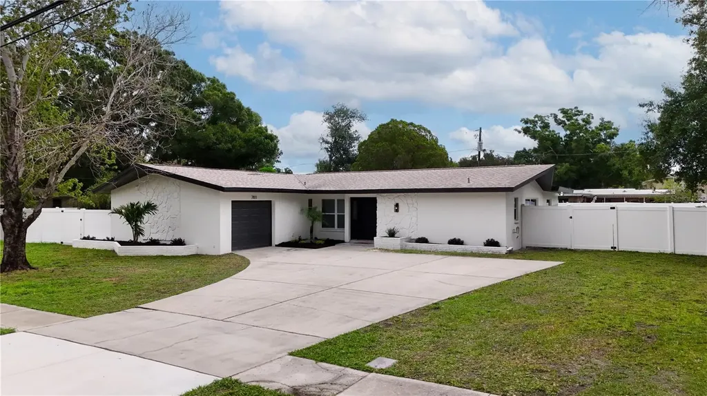 7811 47th Street N Pinellas Park FL 33781