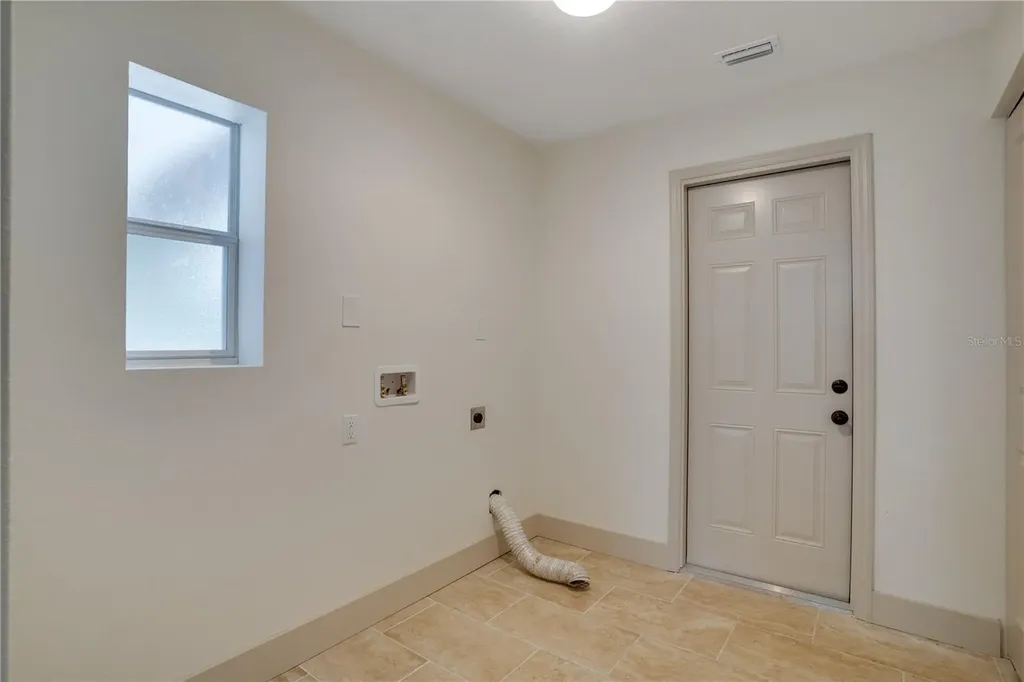 7811 47th Street N Pinellas Park FL 33781