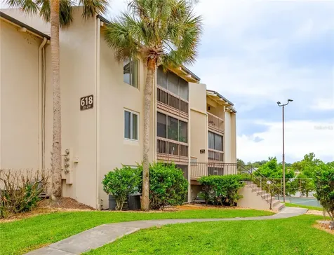 618 Orange Drive Altamonte Springs FL 32701