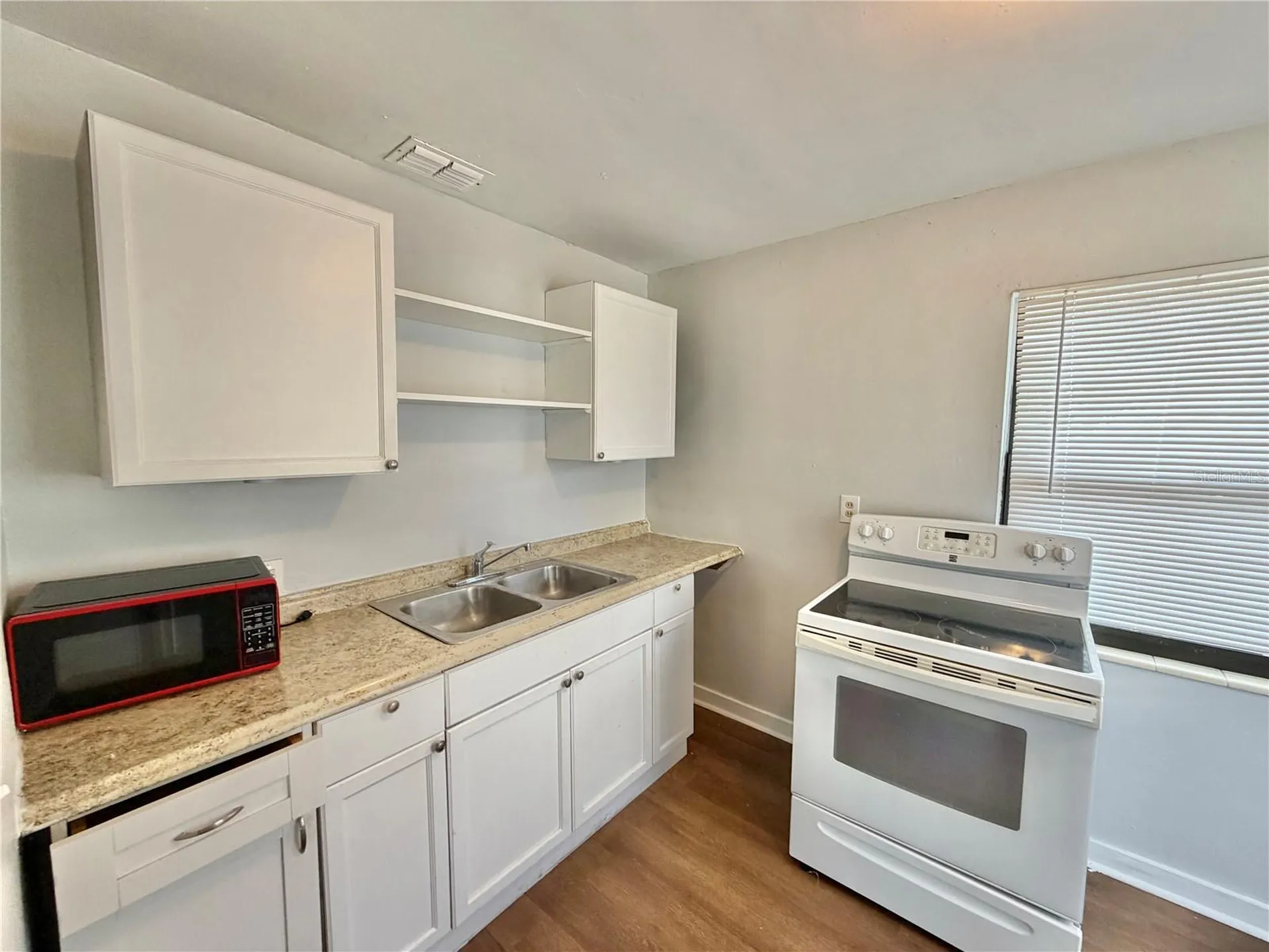 1320 18th Avenue S St Petersburg FL 33705