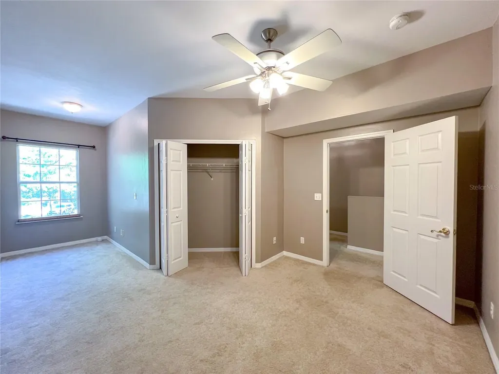 4933 NW 1st Place Gainesville FL 32607