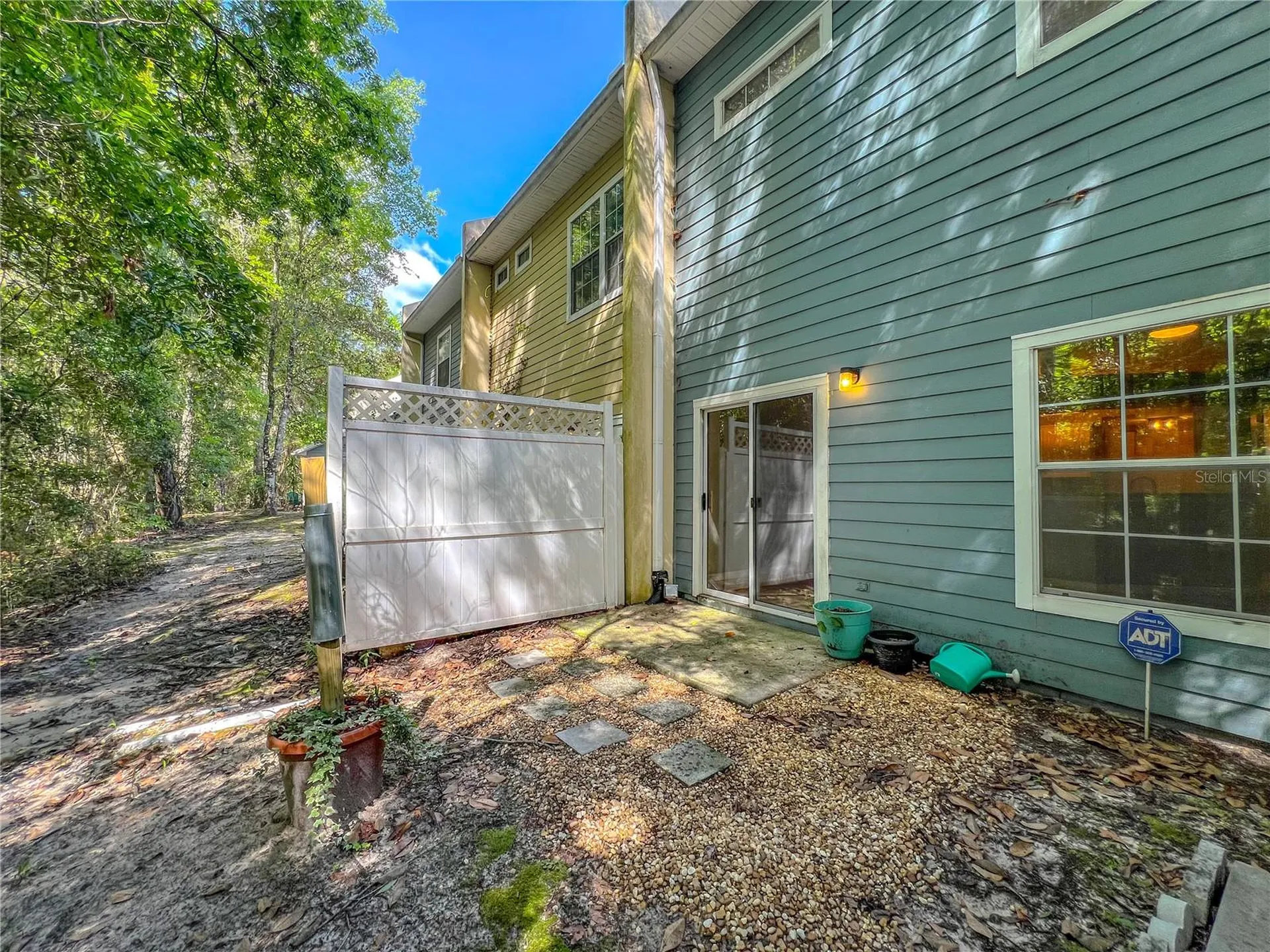 4933 NW 1st Place Gainesville FL 32607