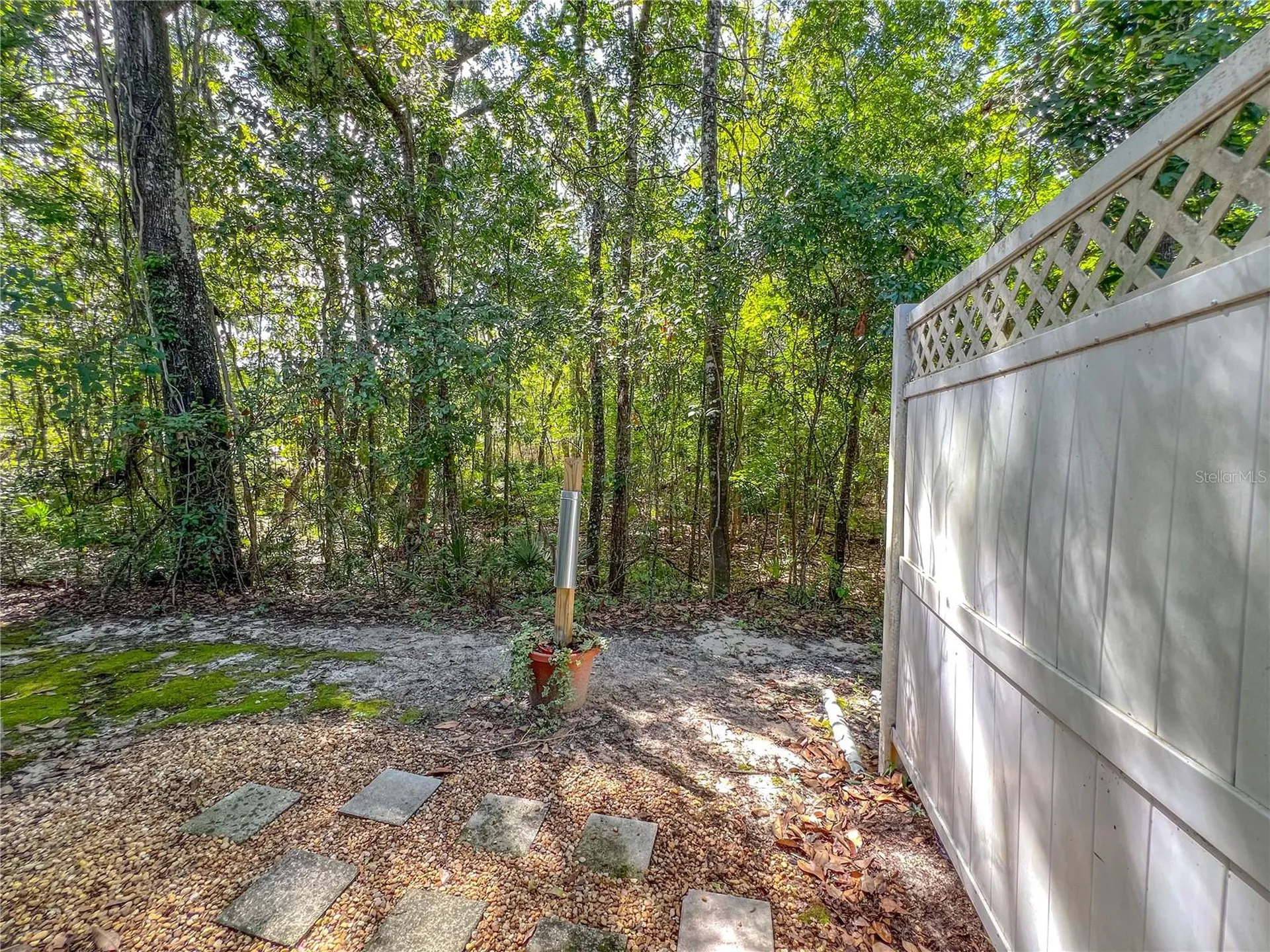 4933 NW 1st Place Gainesville FL 32607