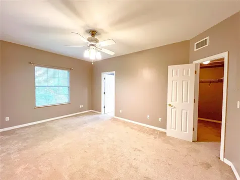 4933 NW 1st Place Gainesville FL 32607