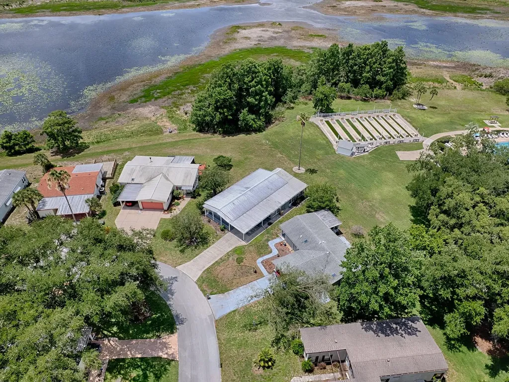 25035 Bellevue Leesburg FL 34748